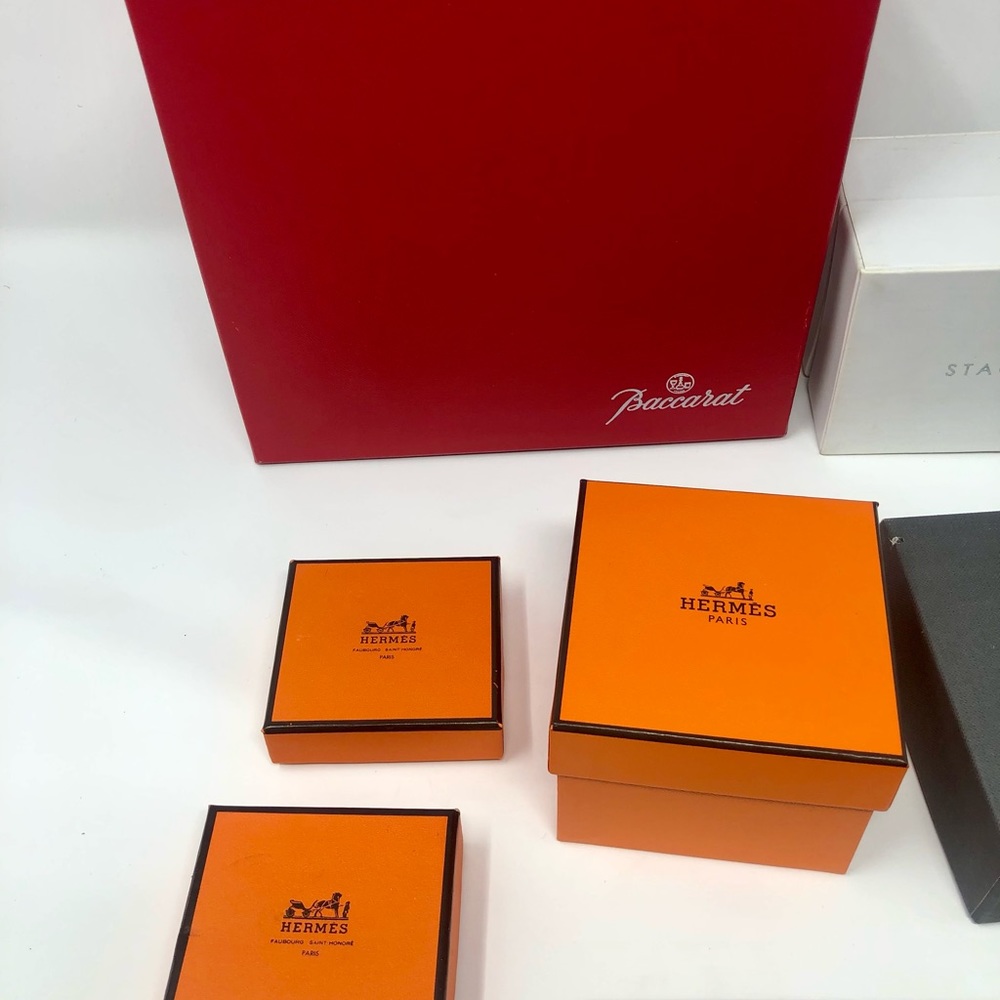 Authentic Designer Gift Boxes Great condition - Picture 5 of 6